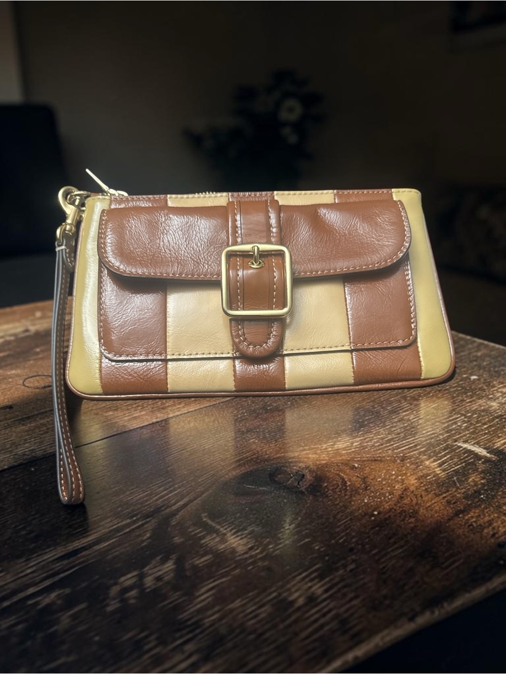Coach Ashton Wristlet - with striped patchwork - EUC -CDY08